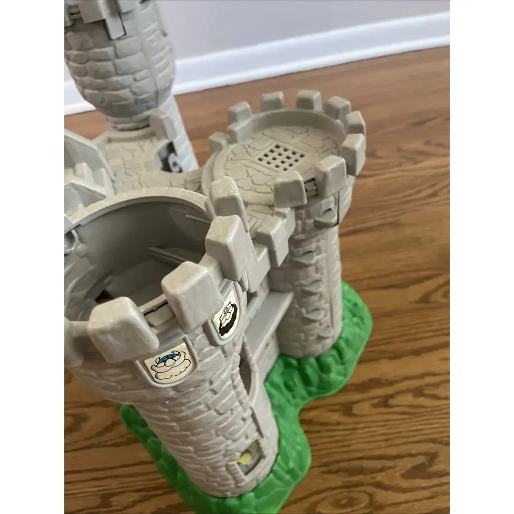 Vintage Fisher Price Great Adventures Medieval Castle Only 1994 7110 Incomplete
